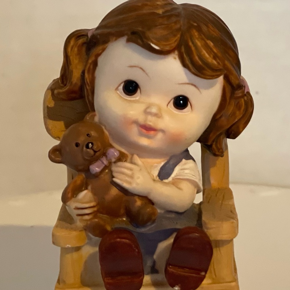 Tender Times figurine